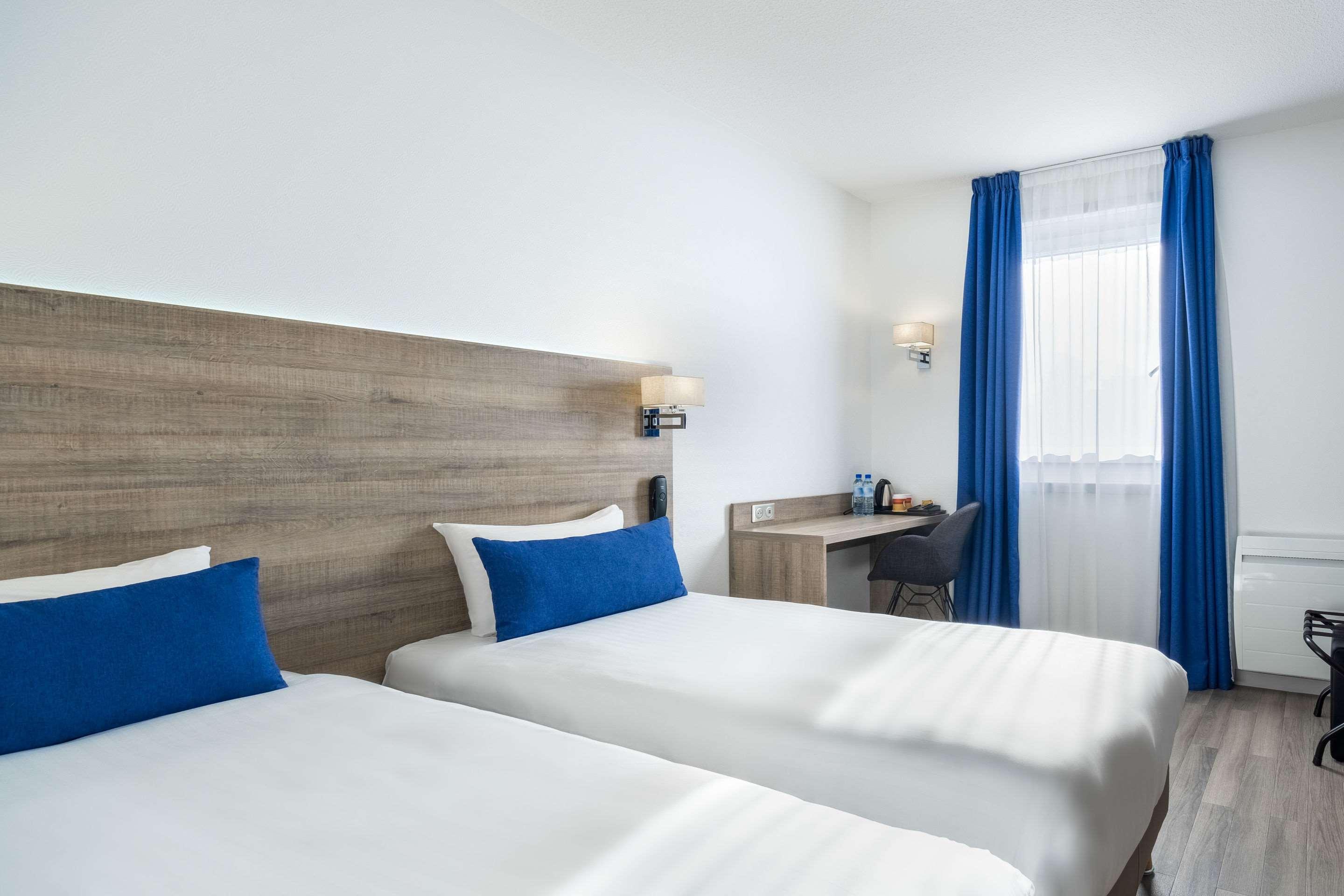 Hotel Le Circuit Λε Μανς Εξωτερικό φωτογραφία