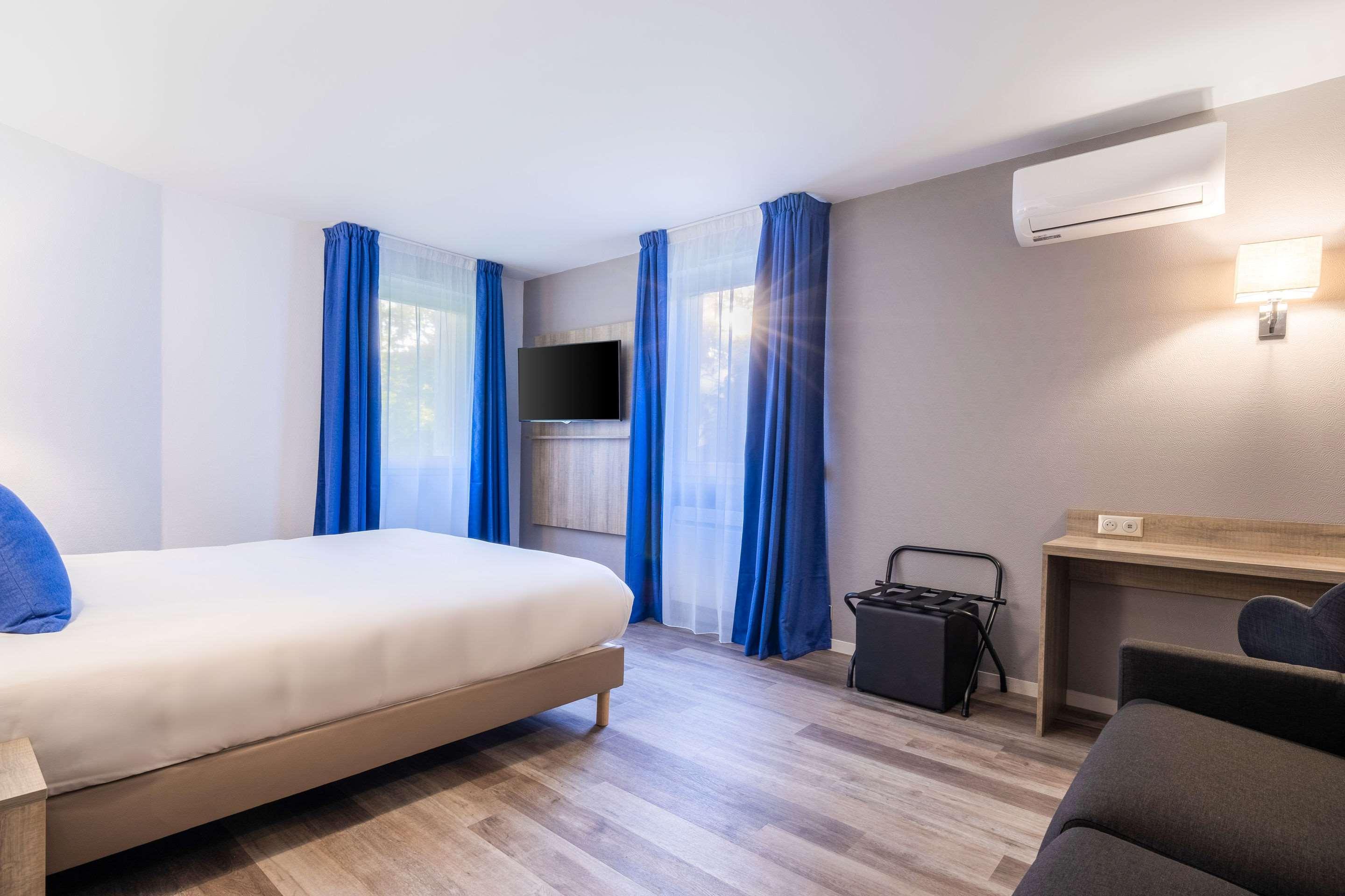 Hotel Le Circuit Λε Μανς Εξωτερικό φωτογραφία