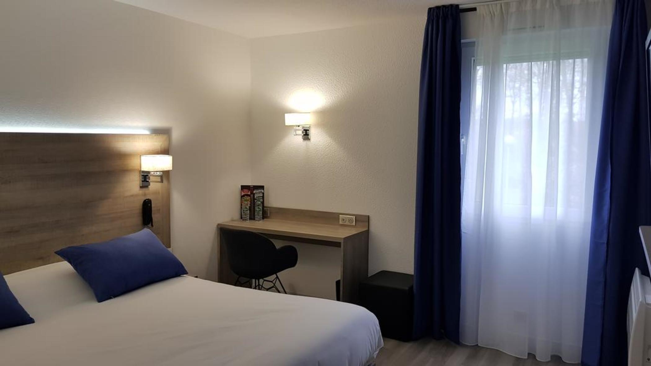 Hotel Le Circuit Λε Μανς Εξωτερικό φωτογραφία